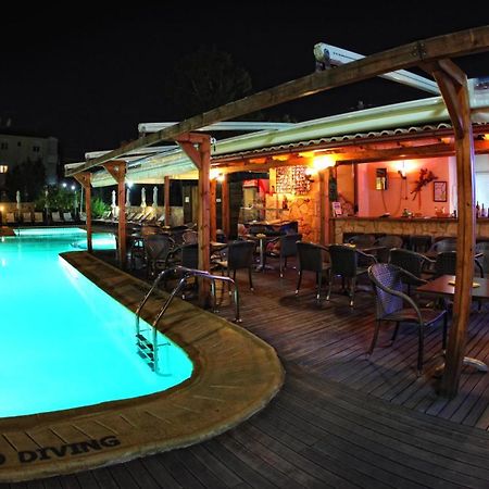 Nereides Hotel Chaniotis Exterior foto