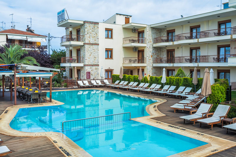 Nereides Hotel Chaniotis Exterior foto